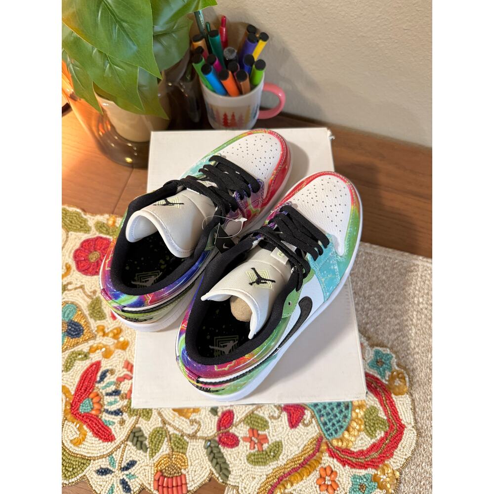 Women's Jordan 1 Low Multicolor Galaxy White Black Patent Leather CW7310 909 - Picture 5 of 9